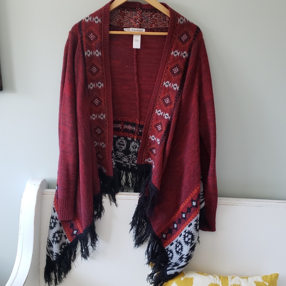 Maurices sweater